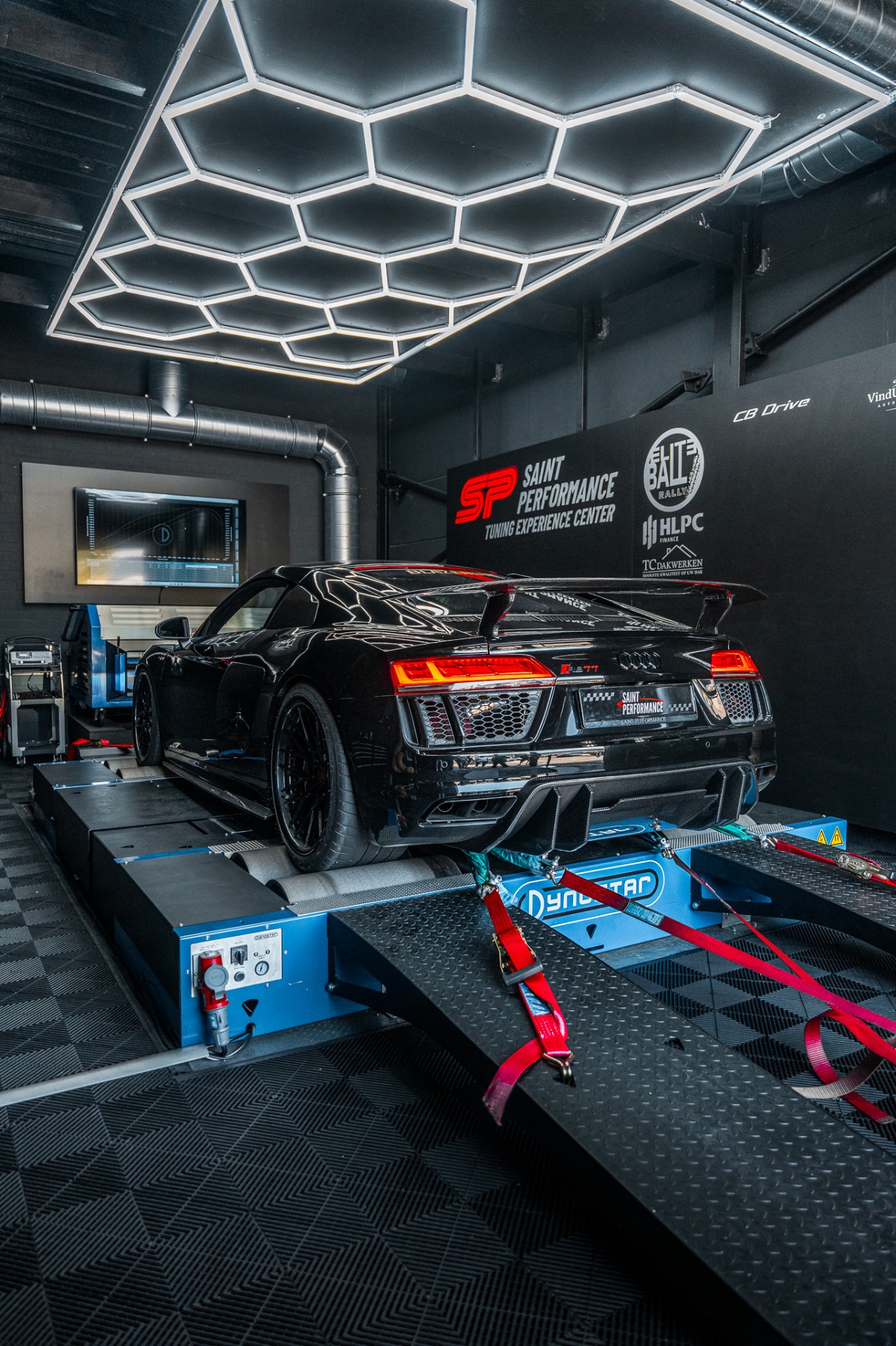 Audi R8 on the dyno
